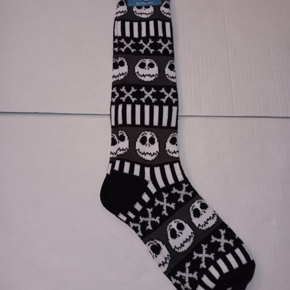 TIM BURTON THE NIGHT BEFORE CHRISTMAS SHORTS & SOCKS - Picture 9 of 10